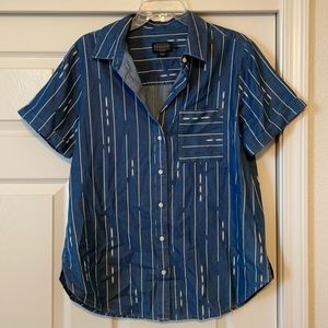 Pendleton button up size Med